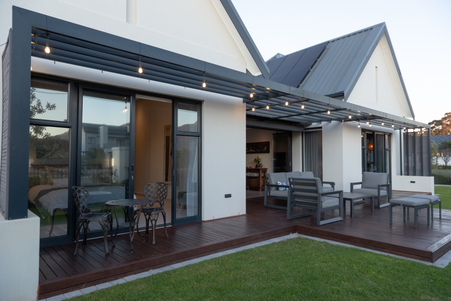 5 Bedroom Property for Sale in Val De Vie Estate Western Cape